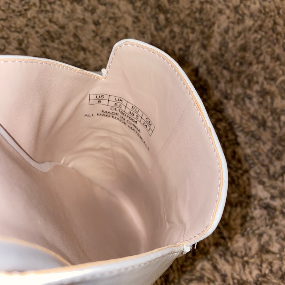 White mules - Picture 2 of 2